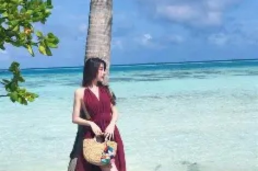 王鹤棣暗示被霸凌！沈月曝光聊天截图舆论反转王鹤棣黑历史被扒