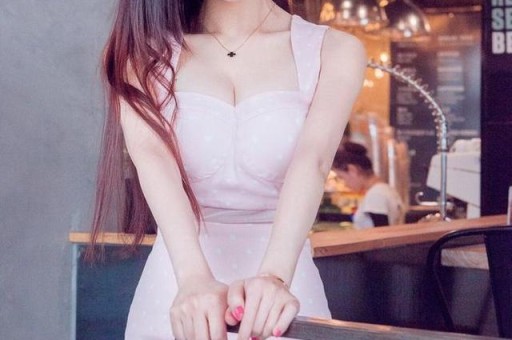 王健林为闪闪铺路黄一鸣太得意暗示爷爷认下孙女网友：撒谎