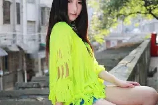陪玩陪睡仅开胃菜！继50多岁不放过后 又一男星自爆被富婆潜规则
