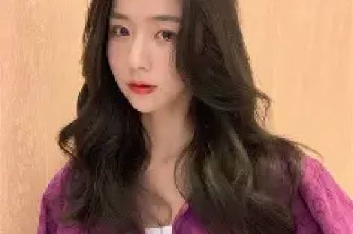 女教师婚内出轨师德何在？